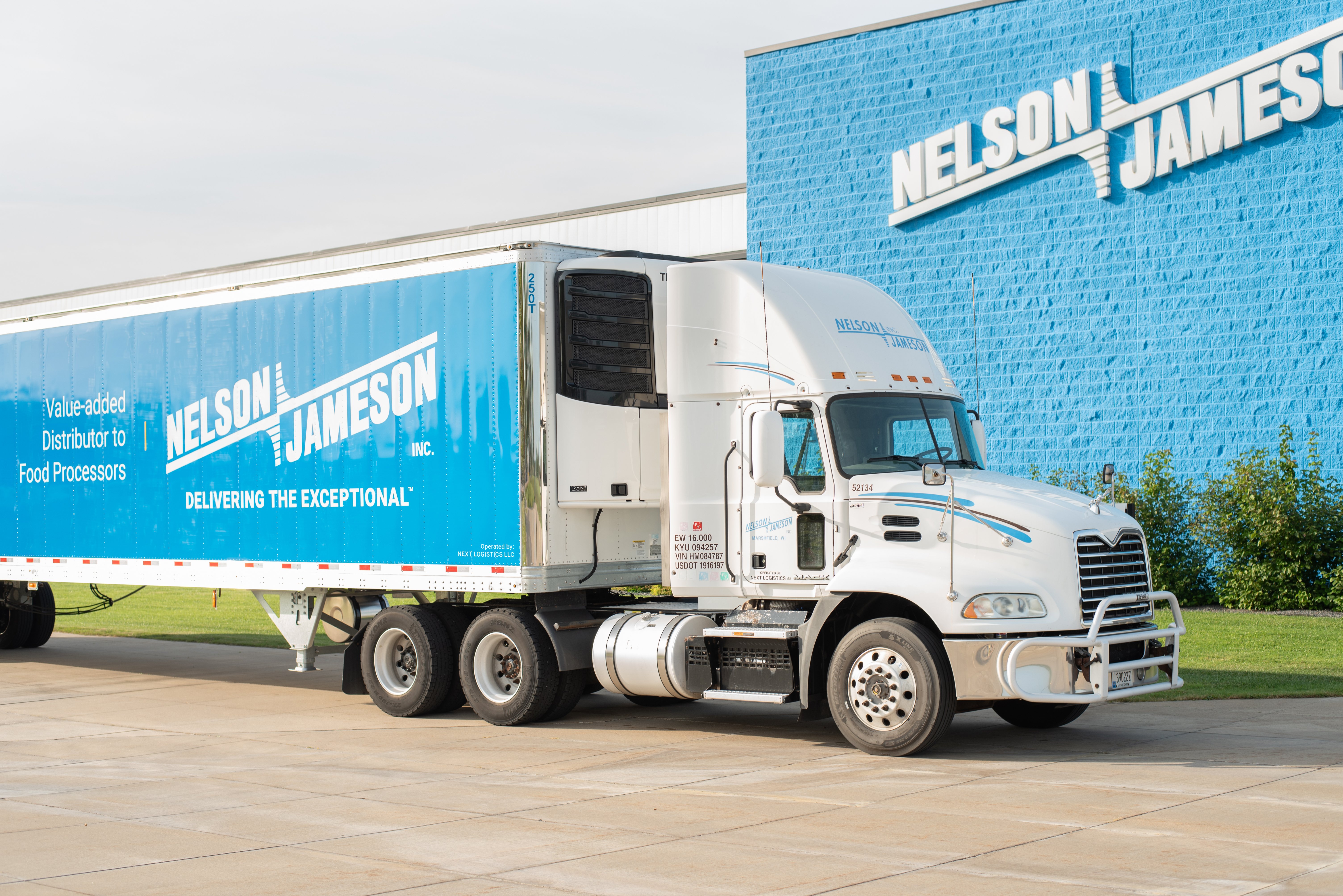 Nelson-Jameson-truck-with-rebranded-trailer-close-up